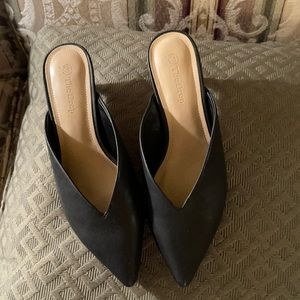 New without tags the drop women’s shoes